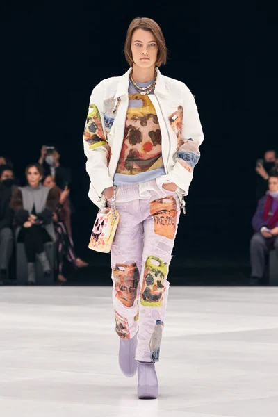 Look 38